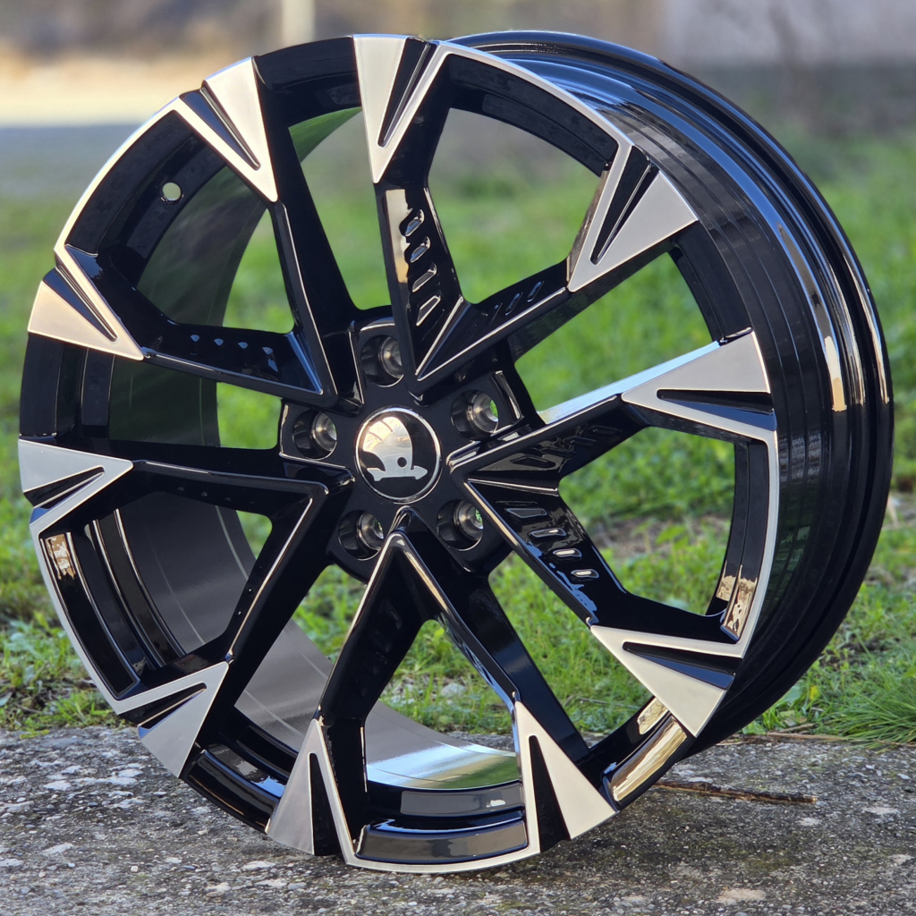 18X8 5X112 ET40 57.1 BMF CUPRA_YF1150