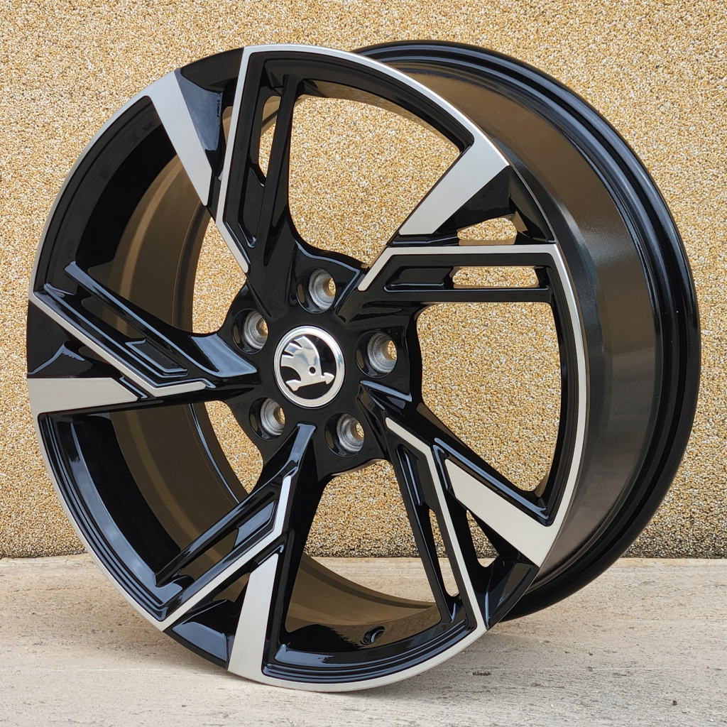 17X7.5 5X112 ET40 66.5 BMF ŠKODA_RS_5452