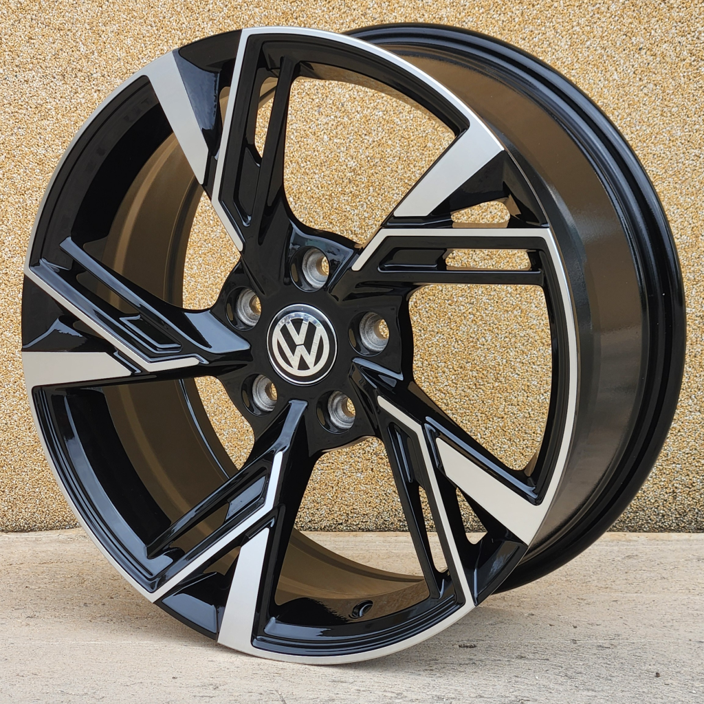 17X7.5 5X112 ET40 66.5 BMF VW_RS_5452