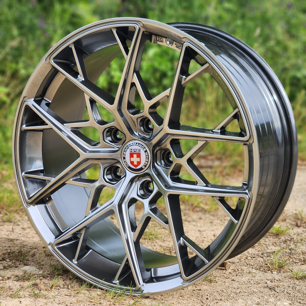 18X8 4X100 ET40 73.1 HYPER_BLACK HR_FF10_5929