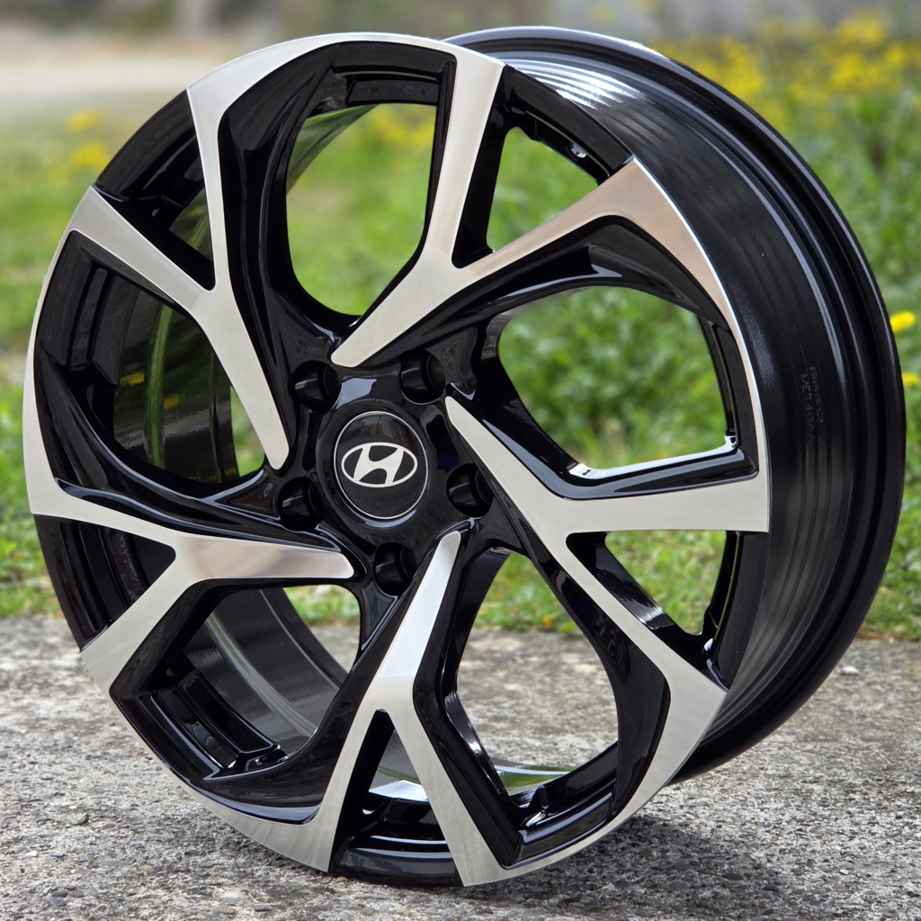 17X7 5X114.3 ET40 67.1 BMF FBX405