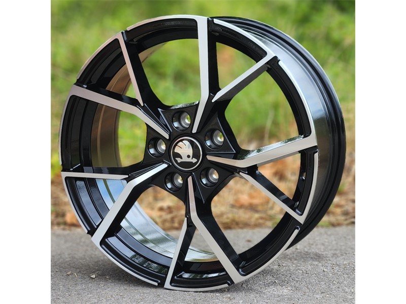 19X8 5X112 ET35 66.5 BMF ŠKODA R_LINE_FBX256