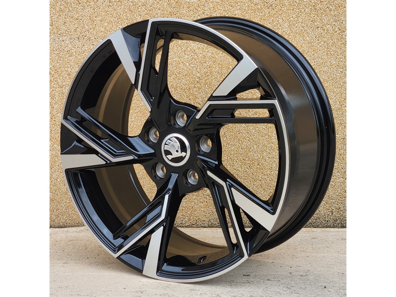 17X7.5 5X112 ET40 66.5 BMF ŠKODA_RS_5452