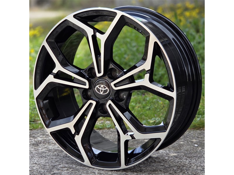 17X7 5X114.3 ET39 67.1 BMF YF5690