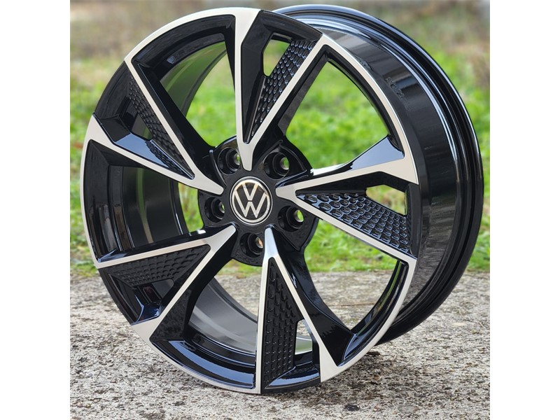 16X7 5X112 ET35 66.5 BMF FBX008B