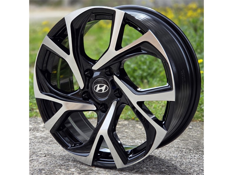 17X7 5X114.3 ET40 67.1 BMF FBX405